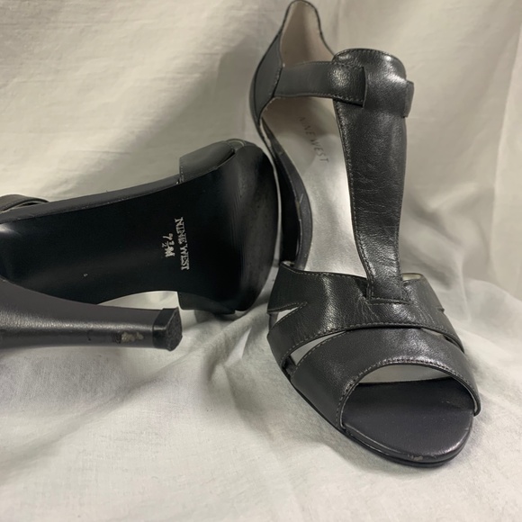 Nine West strappy peep toe heals - Picture 6 of 7